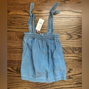 NWT Vineyard Vines Chambray Sleeveless Top - size medium